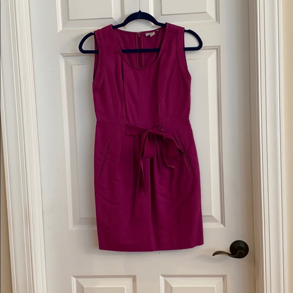 LOFT 0 petite fuscia dress